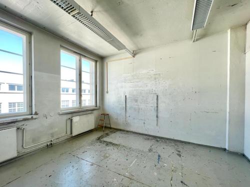 Työhuone A41_1 (002)