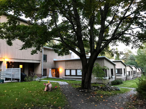 Tapiolan vierasateljee ja taiteilijatalo